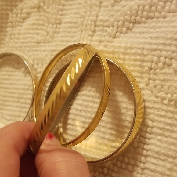 4 Monet Bangles - Picture 6 of 9